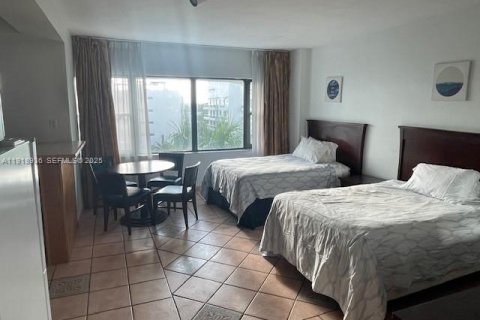 Condo in Miami Beach, Florida  № 1977339 - photo 7