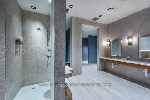 Condo in Miami, Florida, 2 bedrooms  № 1865065 - photo 29
