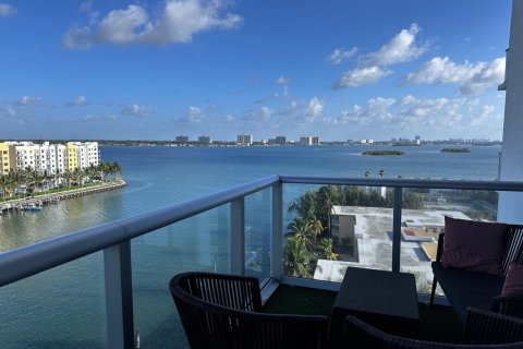 Condominio en North Bay Village, Florida, 1 dormitorio  № 2054864