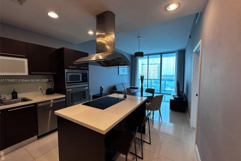 Condominio en alquiler en North Bay Village, Florida, 1 dormitorio, 78.04 m2 № 2054864 - foto 9