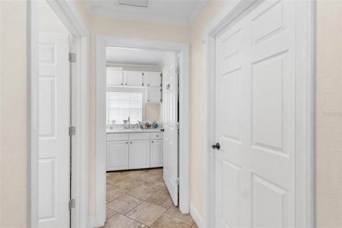 Commercial property in Tavares, Florida 226.68 sq.m. № 1810323 - photo 21