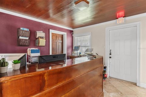 Commercial property in Tavares, Florida 226.68 sq.m. № 1810323 - photo 11