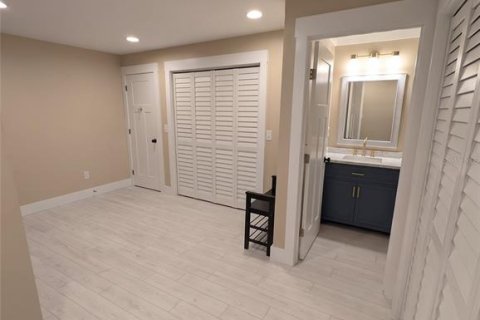 Villa ou maison à vendre à Daytona Beach, Floride: 4 chambres, 182.18 m2 № 2342489 - photo 18