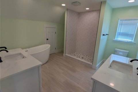 Villa ou maison à vendre à Daytona Beach, Floride: 4 chambres, 182.18 m2 № 2342489 - photo 26