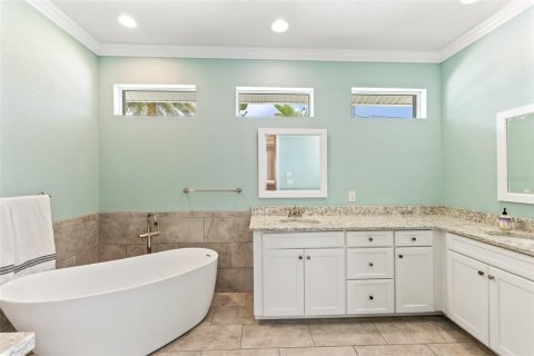 Villa ou maison à vendre à Punta Gorda, Floride: 3 chambres, 199.18 m2 № 2325203 - photo 12