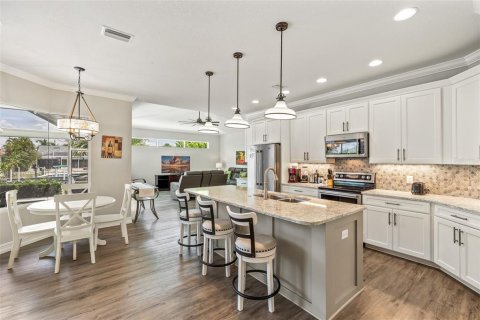 Villa ou maison à vendre à Punta Gorda, Floride: 3 chambres, 199.18 m2 № 2325203 - photo 8