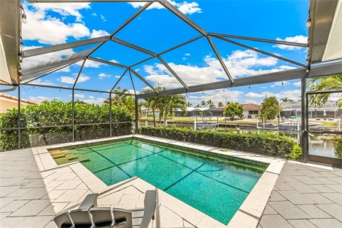 Villa ou maison à vendre à Punta Gorda, Floride: 3 chambres, 199.18 m2 № 2325203 - photo 5