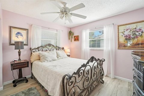 Casa en venta en Palm Harbor, Florida, 2 dormitorios, 122.54 m2 № 2110489 - foto 17