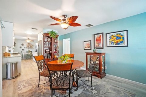 Casa en venta en Palm Harbor, Florida, 2 dormitorios, 122.54 m2 № 2110489 - foto 16