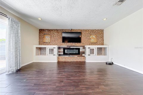 House in Orlando, Florida 3 bedrooms, 168.9 sq.m. № 1386403 - photo 3