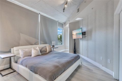 Condominio en alquiler en Orlando, Florida, 2 dormitorios, 122.63 m2 № 2211615 - foto 19