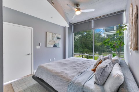 Condominio en alquiler en Orlando, Florida, 2 dormitorios, 122.63 m2 № 2211615 - foto 23