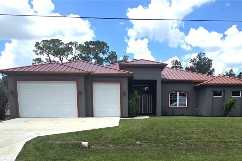 House in North Port, Florida 3 bedrooms, 269.32 sq.m. № 2296589