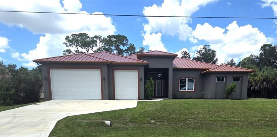 Casa en North Port, Florida 3 dormitorios, 269.32 m2 № 2296589