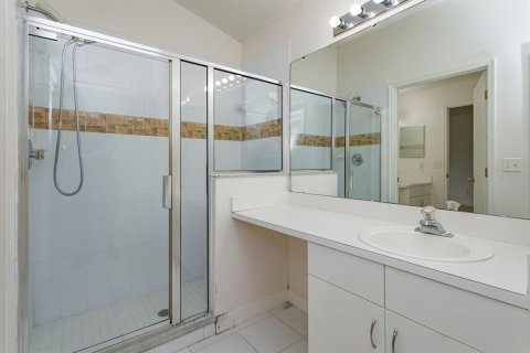 Купить кондоминиум в Орландо, Флорида 3 комнаты, 77.39м2, № 1916460 - фото 15