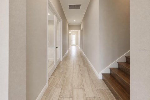 Casa en venta en Fish Hawk, Florida, 5 dormitorios, 316.33 m2 № 2285352 - foto 8