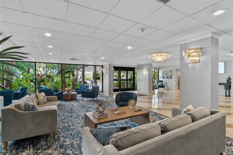 Condo in Hollywood, Florida, 1 bedroom  № 1864232 - photo 22