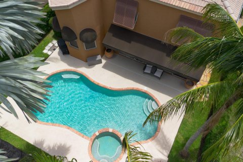 House in Royal Palm Beach, Florida 4 bedrooms, 266.91 sq.m. № 2086851