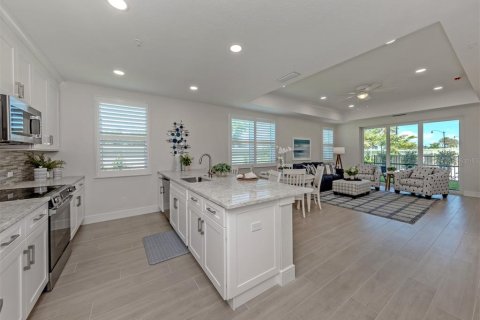Condo in Venice, Florida, 3 bedrooms № 2105887 - photo 15