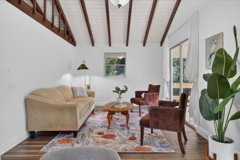 Casa en venta en Valrico, Florida, 2 dormitorios, 71.35 m2 № 2384427 - foto 11