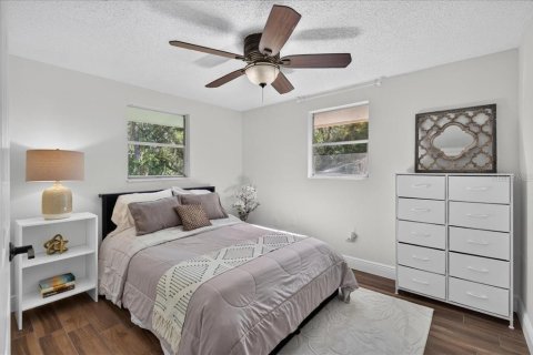 Casa en venta en Valrico, Florida, 2 dormitorios, 71.35 m2 № 2384427 - foto 23