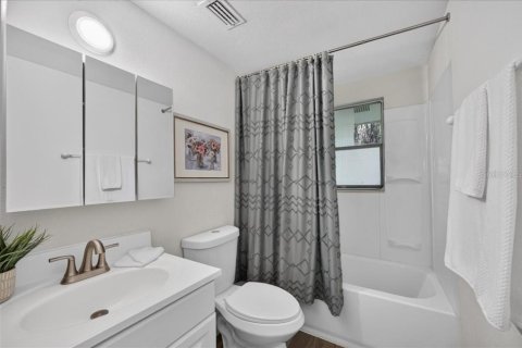 Casa en venta en Valrico, Florida, 2 dormitorios, 71.35 m2 № 2384427 - foto 26