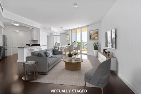Condo in Miami Beach, Florida, 2 bedrooms  № 1328414 - photo 2