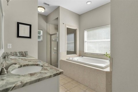 Villa ou maison à vendre à Lakeland, Floride: 4 chambres, 216.28 m2 № 2267104 - photo 22