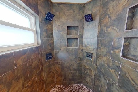 Casa en venta en Saint Petersburg, Florida, 3 dormitorios, 144 m2 № 1835548 - foto 13