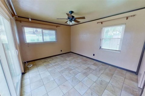 Casa en venta en Saint Petersburg, Florida, 3 dormitorios, 144 m2 № 1835548 - foto 26