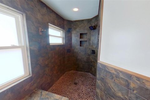 Casa en venta en Saint Petersburg, Florida, 3 dormitorios, 144 m2 № 1835548 - foto 29