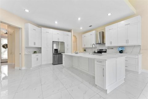 Villa ou maison à vendre à Tampa, Floride: 4 chambres, 300.35 m2 № 1773757 - photo 11