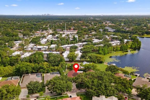 Villa ou maison à vendre à Tampa, Floride: 4 chambres, 300.35 m2 № 1773757 - photo 3