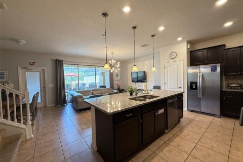 Adosado en alquiler en Davenport, Florida, 5 dormitorios, 192.87 m2 № 1834838 - foto 19