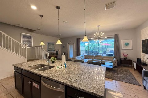Adosado en alquiler en Davenport, Florida, 5 dormitorios, 192.87 m2 № 1834838 - foto 3