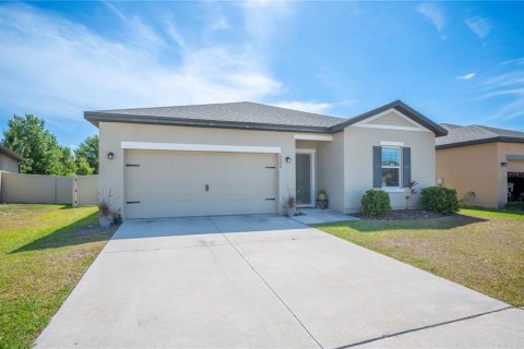 Casa en venta en Lakeland, Florida, 3 dormitorios, 155.61 m2 № 1734410 - foto 2