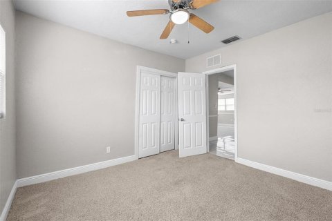 House in Bartow, Florida 4 bedrooms, 124.12 sq.m. № 2233261 - photo 27
