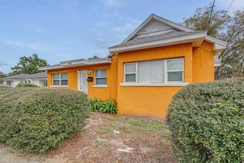 House in Bartow, Florida 4 bedrooms, 124.12 sq.m. № 2233261 - photo 4