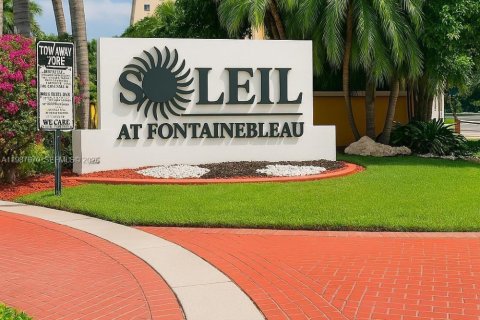 Condominio en Miami, Florida, 2 dormitorios  № 2050650