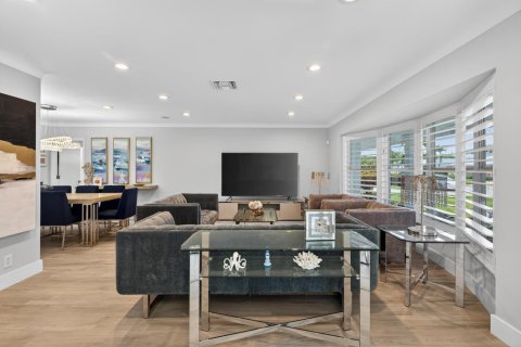 Купить виллу или дом в Форт-Лодердейл, Флорида 1 комната, 202.06м2, № 2146794 - фото 24