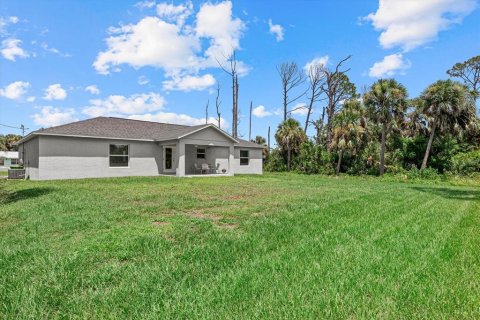 Casa en venta en Port Charlotte, Florida, 3 dormitorios, 149.85 m2 № 1900493 - foto 22