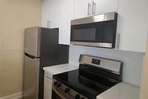 Copropriété à vendre à Doral, Floride: 1 chambre, 65.96 m2 № 2056895 - photo 17