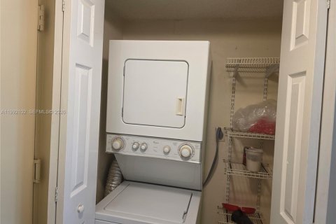 Copropriété à vendre à Doral, Floride: 1 chambre, 65.96 m2 № 2056895 - photo 22