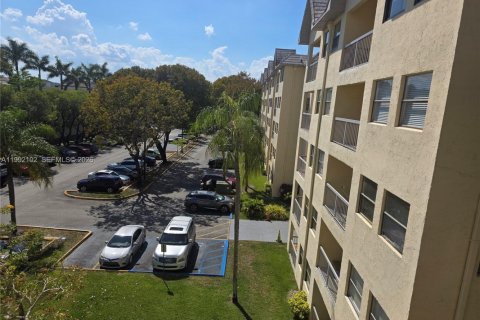 Copropriété à vendre à Doral, Floride: 1 chambre, 65.96 m2 № 2056895 - photo 21