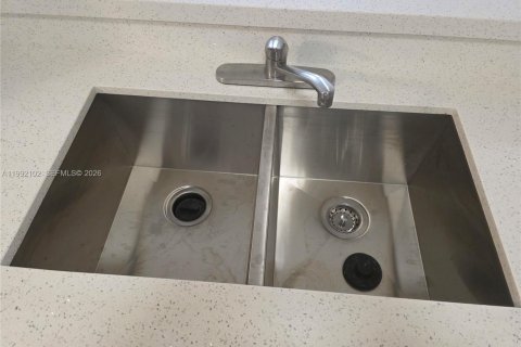 Copropriété à vendre à Doral, Floride: 1 chambre, 65.96 m2 № 2056895 - photo 16