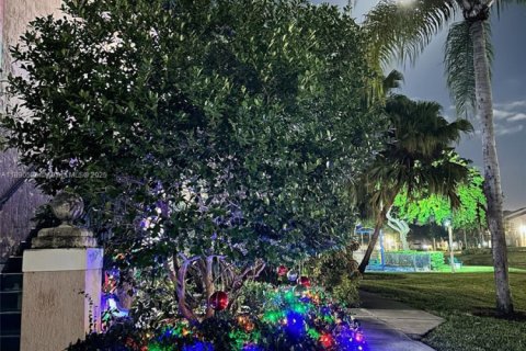 Купить кондоминиум в Мирамар, Флорида 1 спальня, 57.41м2, № 1952872 - фото 11