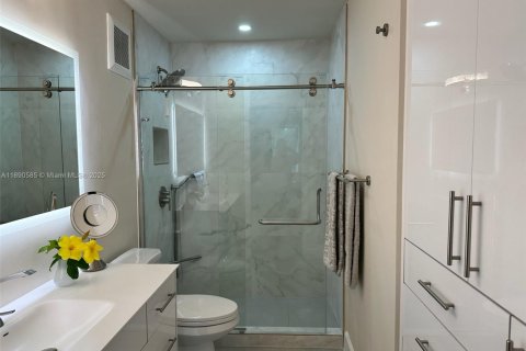 Condo in Miramar, Florida, 1 bedroom  № 1952872 - photo 25