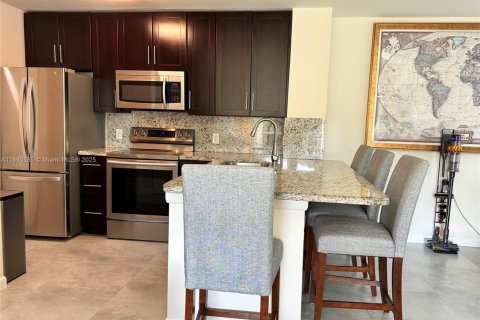 Купить кондоминиум в Мирамар, Флорида 1 спальня, 57.41м2, № 1952872 - фото 14