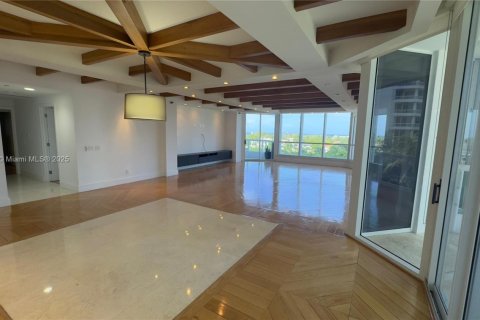 Copropriété à vendre à Aventura, Floride: 3 chambres, 245.26 m2 № 1962109 - photo 3