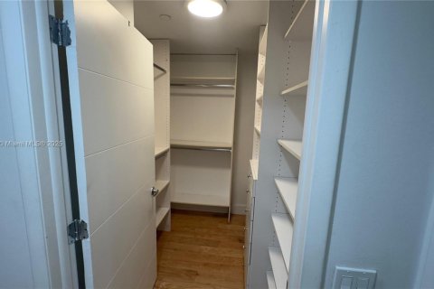 Copropriété à vendre à Aventura, Floride: 3 chambres, 245.26 m2 № 1962109 - photo 27